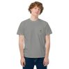 T-shirt teinté avec poche unisexe (RUG001-ALLBLA-LOG001)