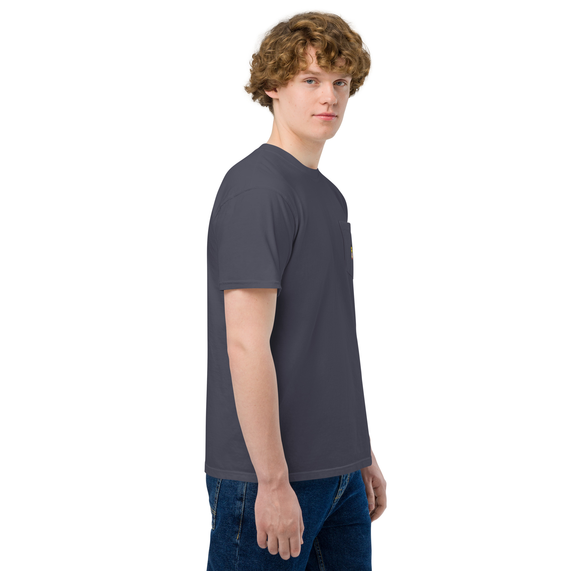 T-shirt teinté avec poche unisexe (CHECAR-LOGCC2-BEIRED1) – Image 16